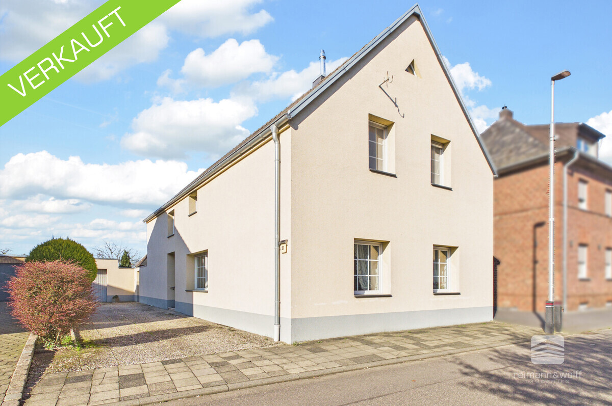 VERKAUFT Heinsberg-Karken: Viel Platz, Charme und Lebensqualität.