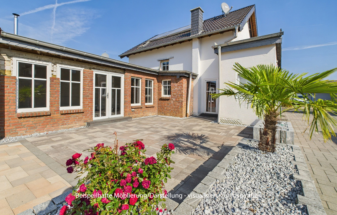 REIMANN&WOLFF<br>Heinsberg-Karken<br>Charme plus Effizienz. Liebevoll saniertes Zuhause mit Charakter.