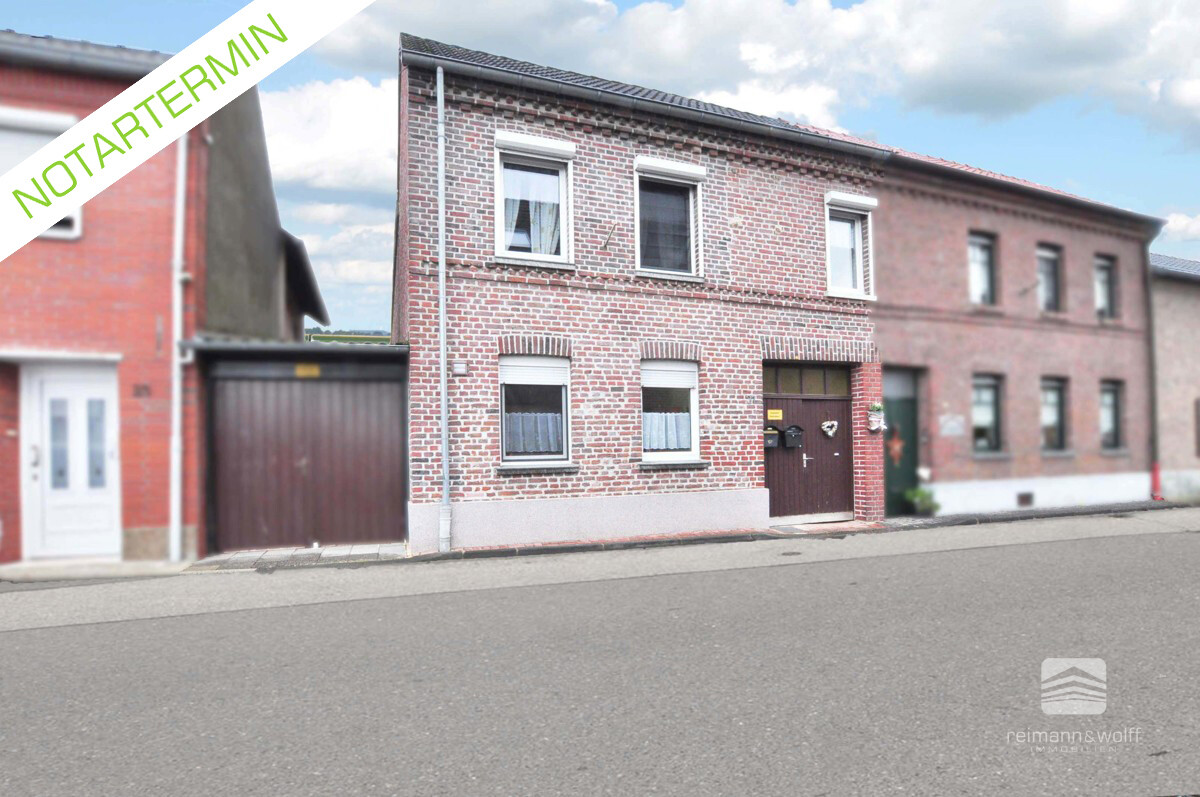 RESERVIERT Gangelt-Birgden: Einladendes Haus. Gepflegter Garten mit Weitblick.