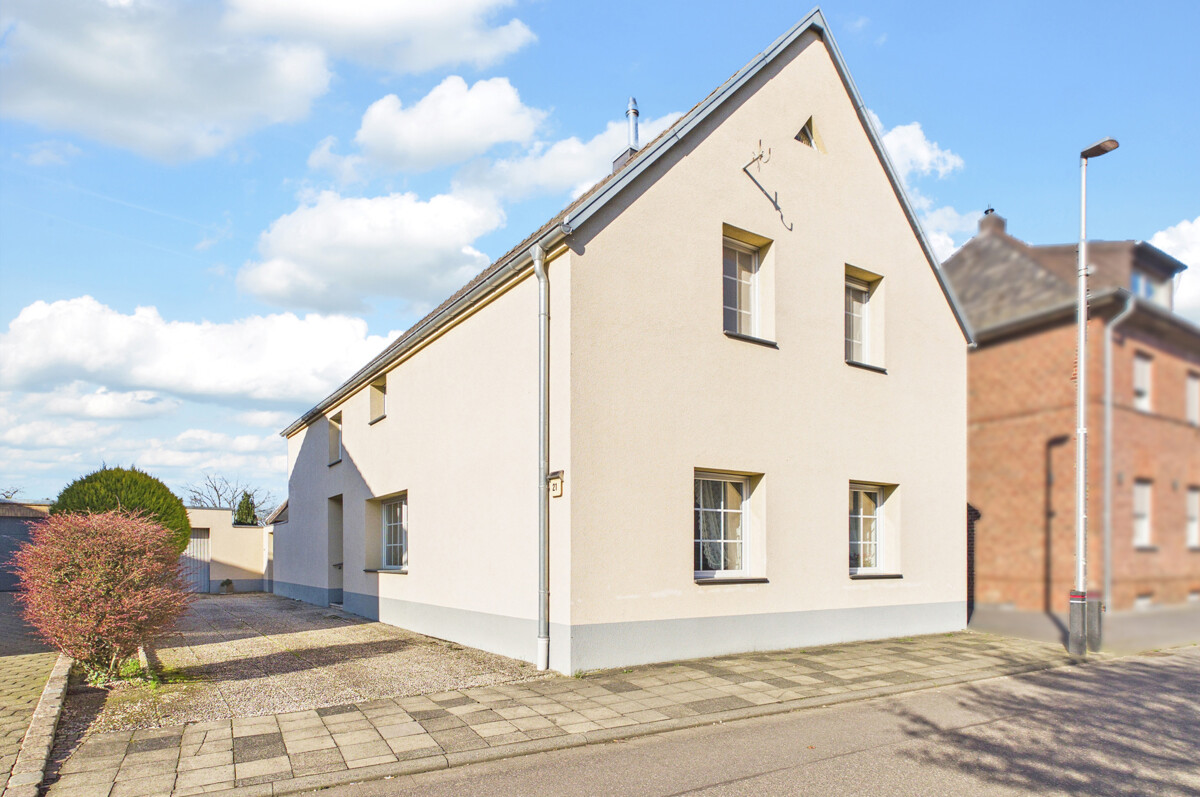 REIMANN&WOLFF Heinsberg-Karken: Viel Platz, Charme und Lebensqualität.