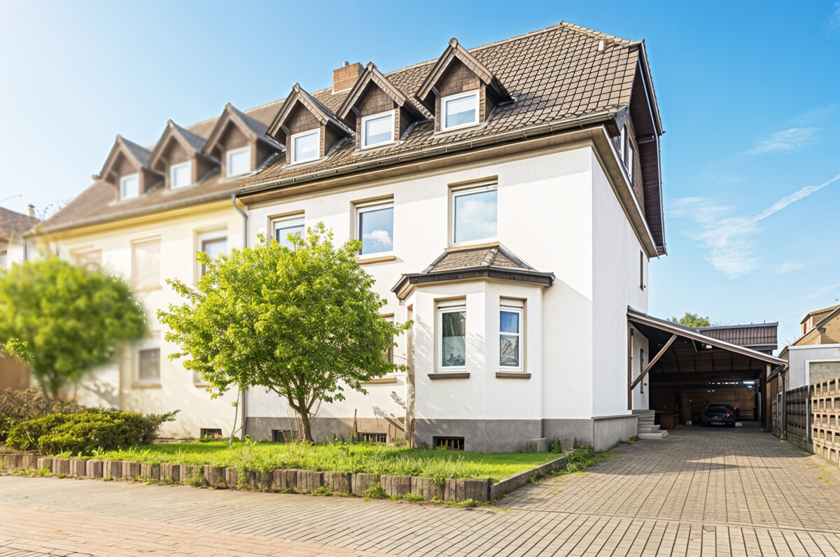 REIMANN&WOLFF Geilenkirchen-Stadt: „Ansprechendes Stadthaus mit Einliegerwohnung.