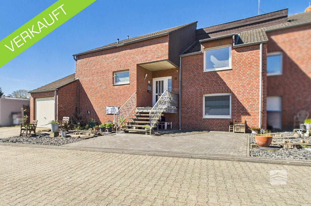 VERKAUFT<br>Hückelhoven-Doveren<br>Split-Level. Raum im Spiel der Ebenen.